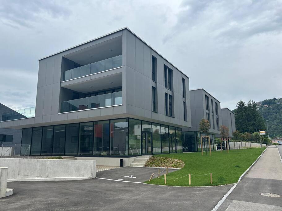 Labpark Design Apartment Melano Exteriör bild